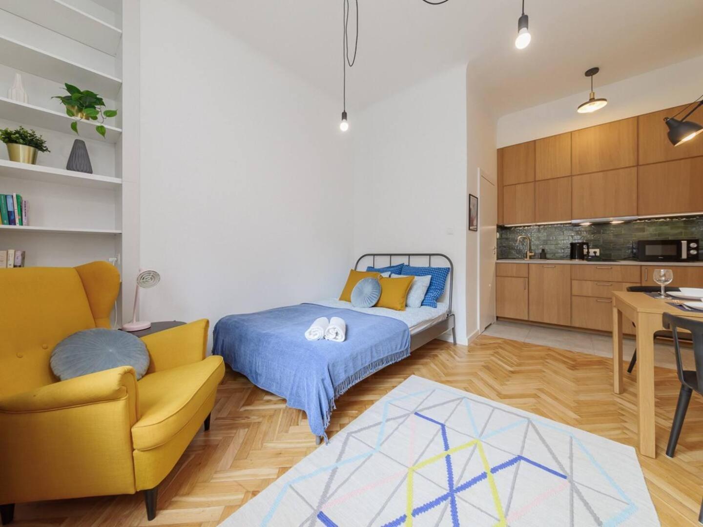 Canary Corner Studio City Centre Warsaw Exterior photo